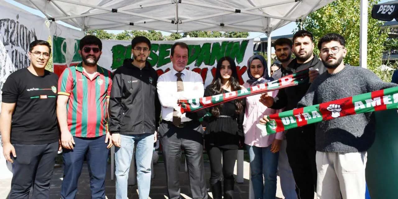 Amedspor sevgisi kampüse taşındı